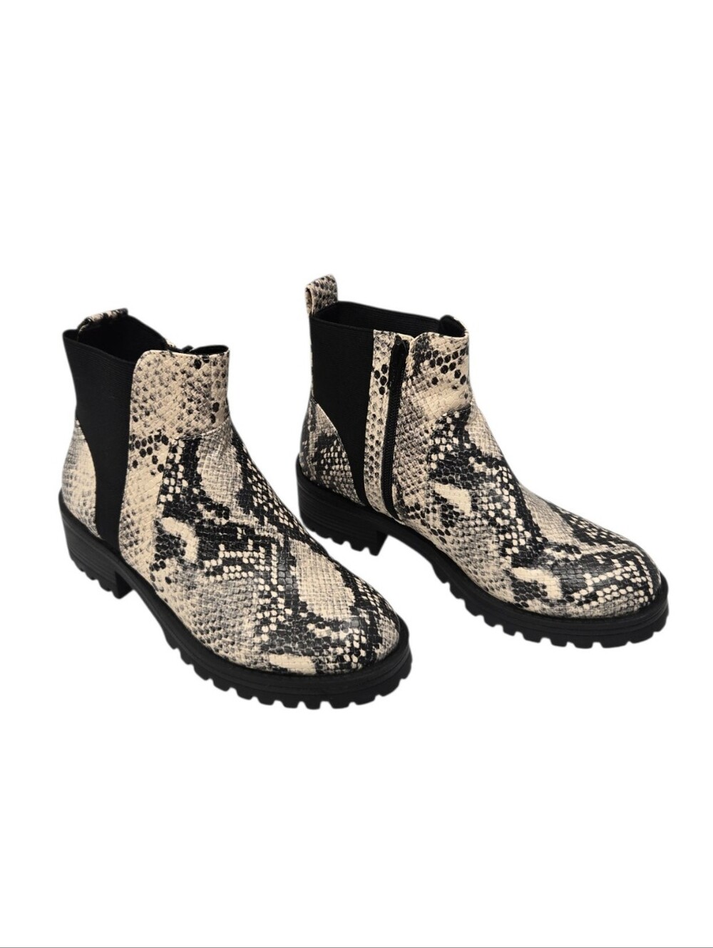 NWOT Universal Thread Danton Chelsea Lug Snake Print Combat Boots